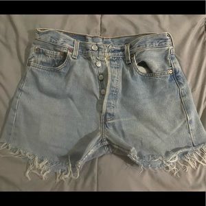 Vintage Levi Jean Shorts - M - 30